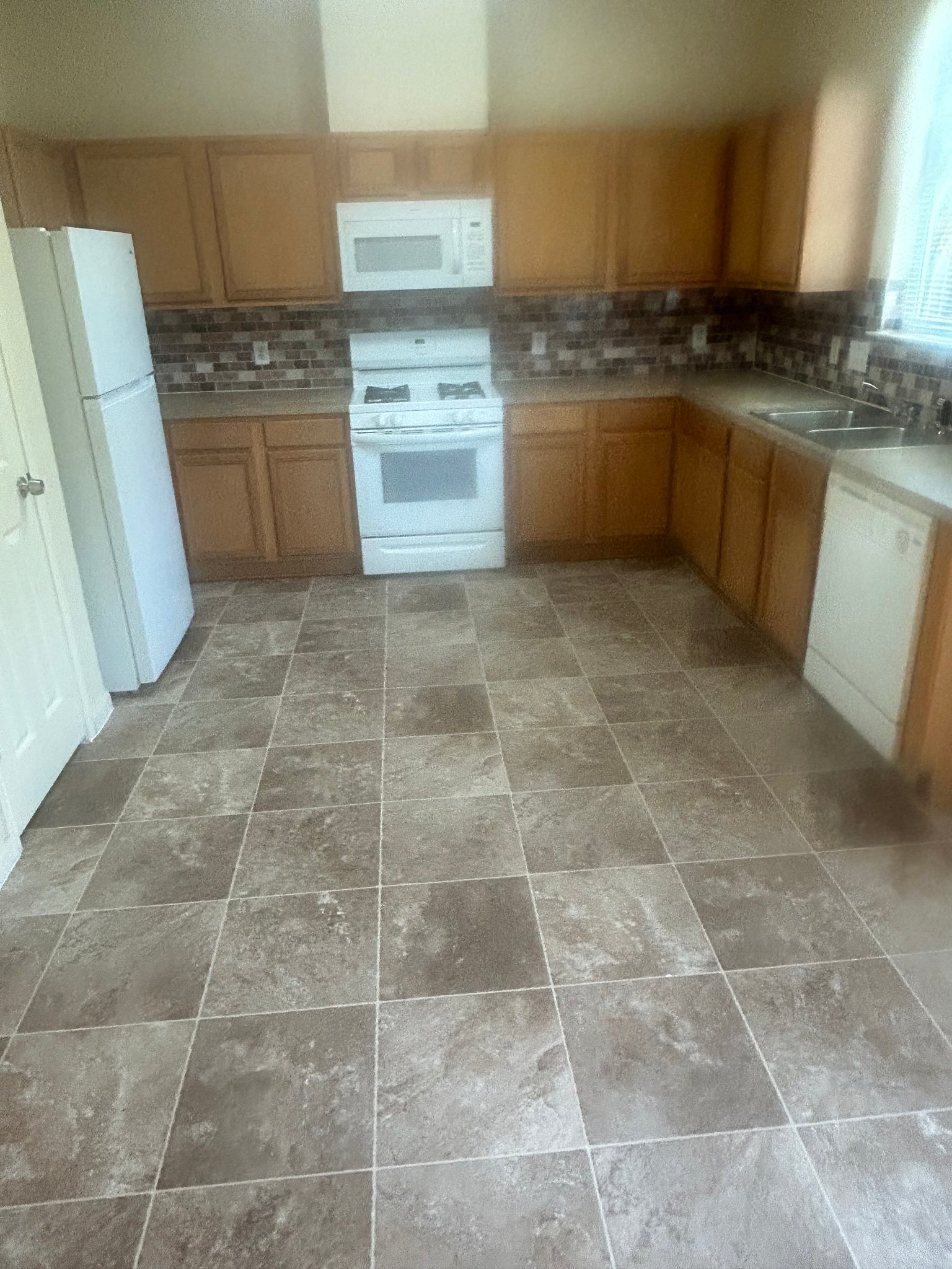 Houston House: 8031 Barnes Ridge Ln