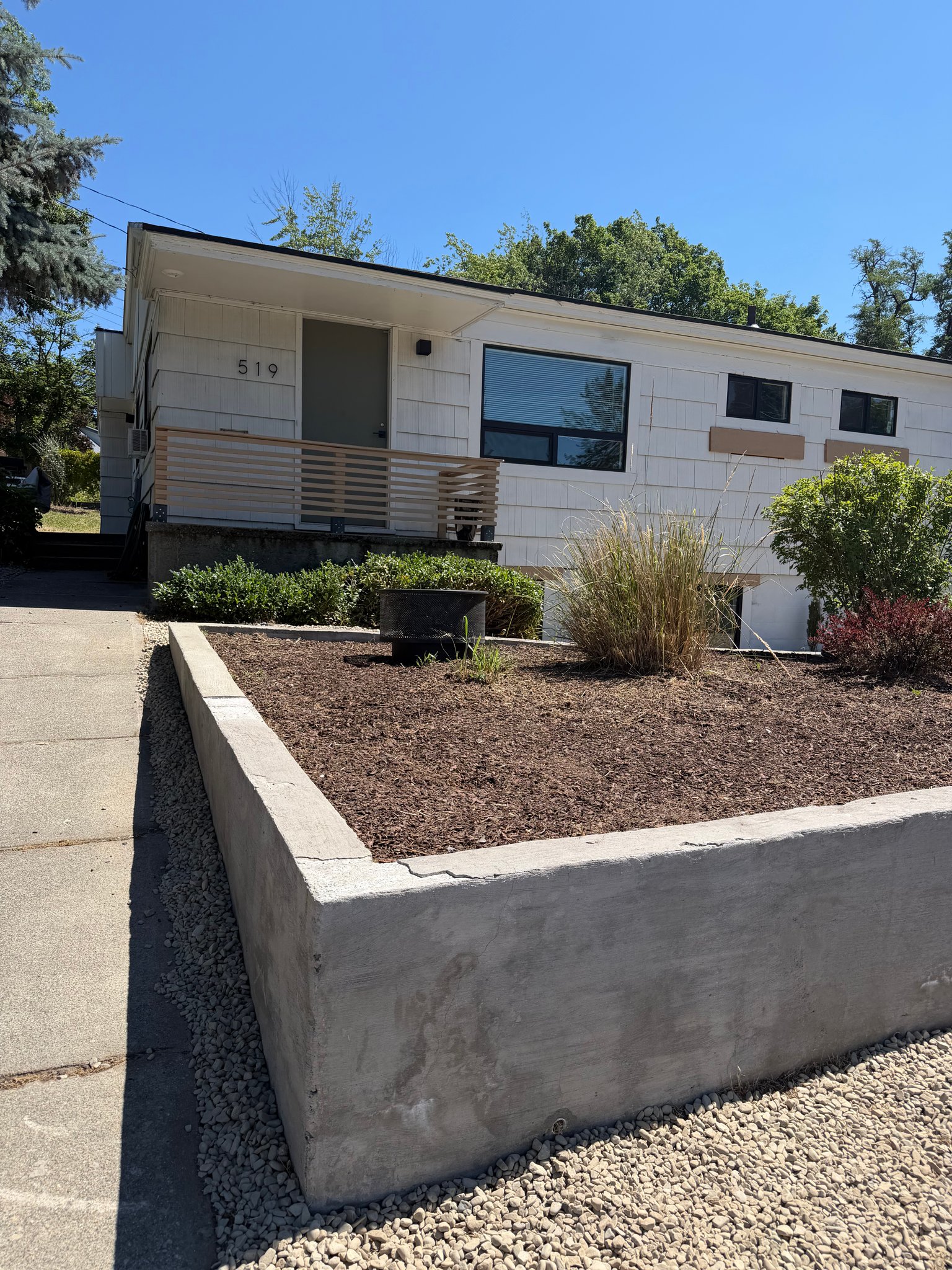 Coeur D Alene House: 519 W Milwaukee Dr