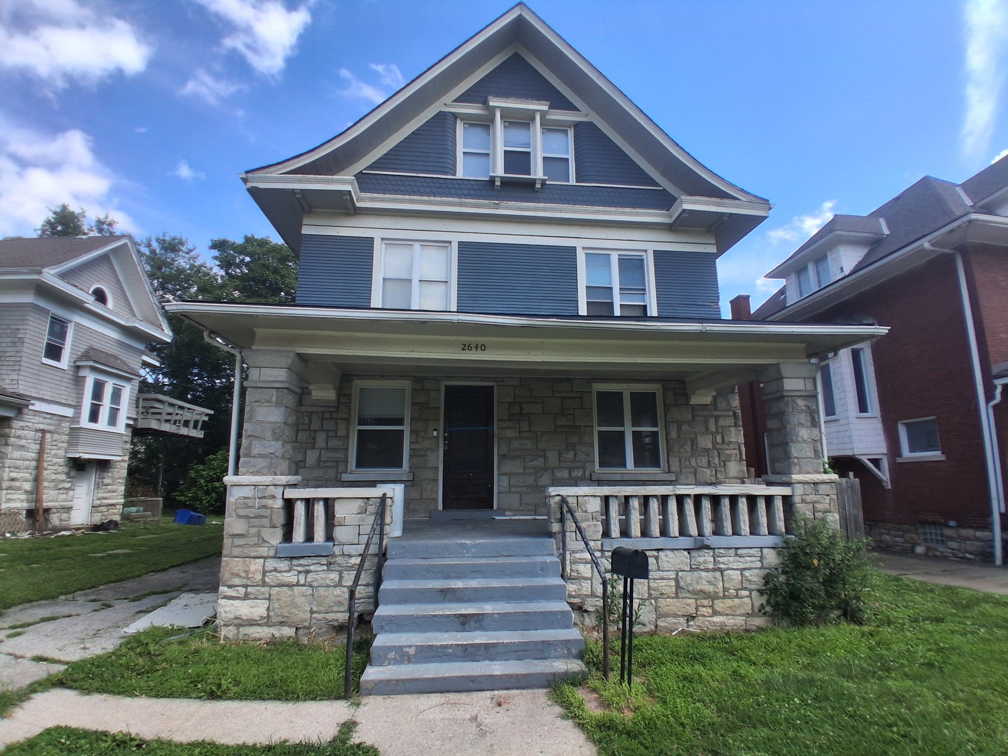 Kansas City House: 2640 Victor St
