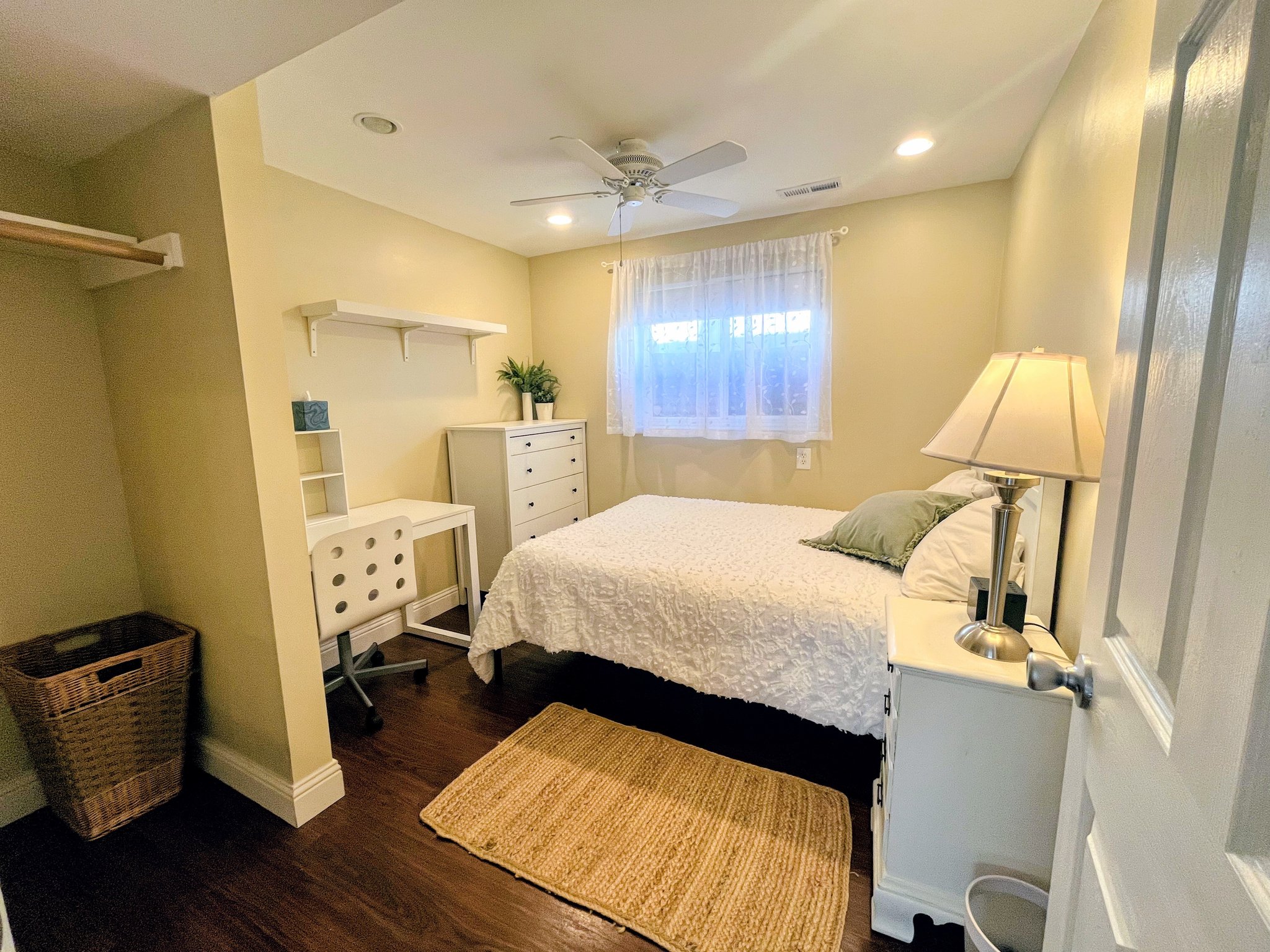 Salt Lake City House: 1550 E Ramona Ave