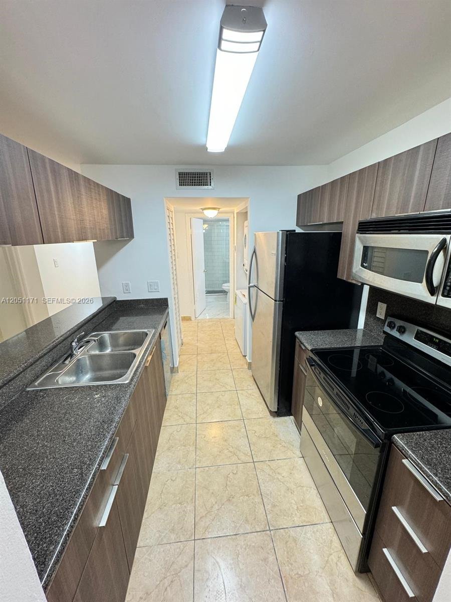 MIAMI Condo: 15751 SW 106 Ter