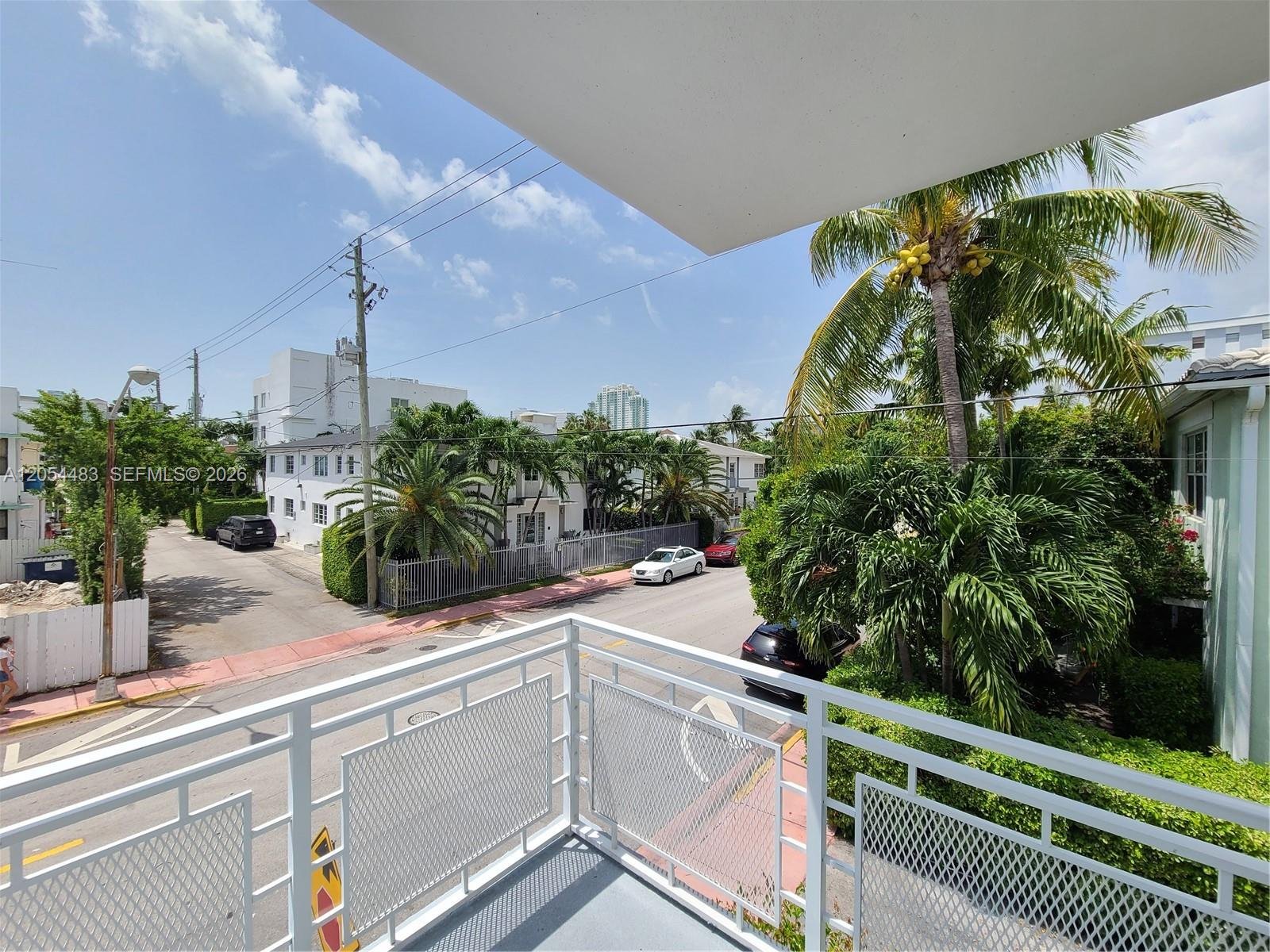 MIAMI BEACH Condo: 901 10th St