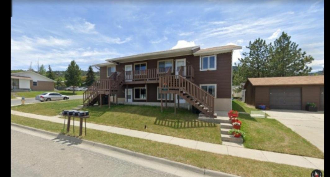 Helena Multiplex: 812 Saddle Drive