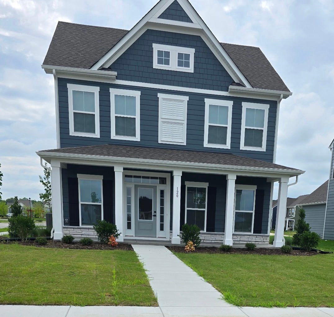 Moyock House: 120 Ryker Rd W