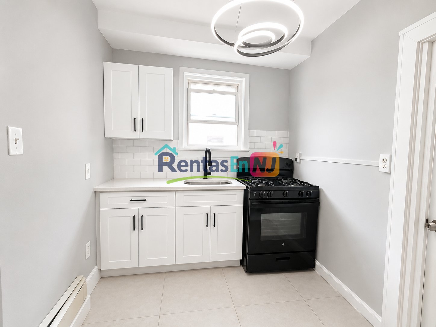 Newark Condo: 21 Eckert Ave