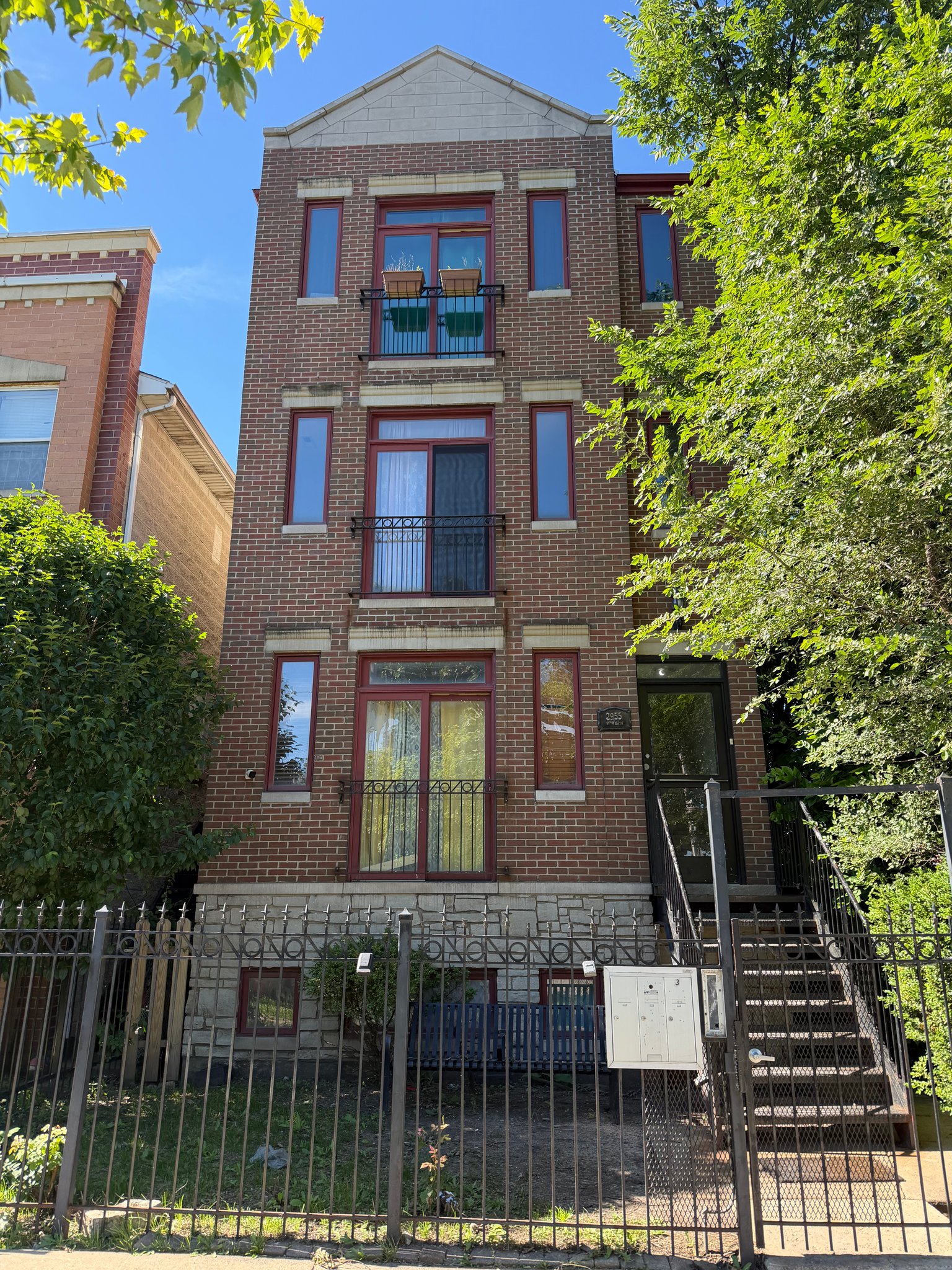 Chicago Multiplex: 2955 W Wilcox St