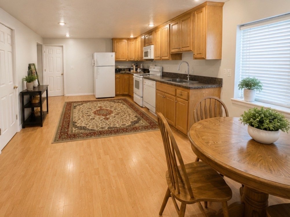 Cedar Hills Apartment: 3983 W Centennial St