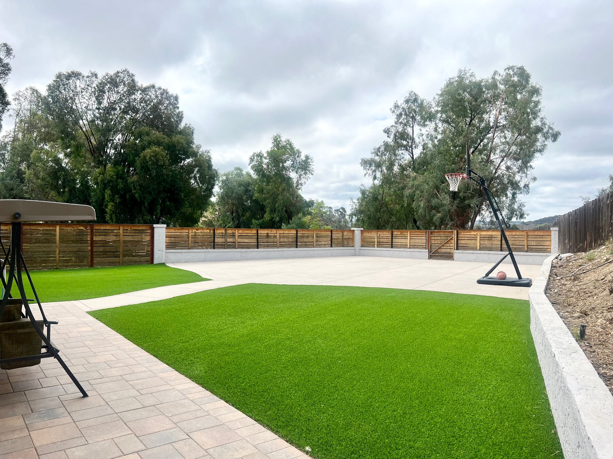 Poway House: 14356 Crestwood Ave