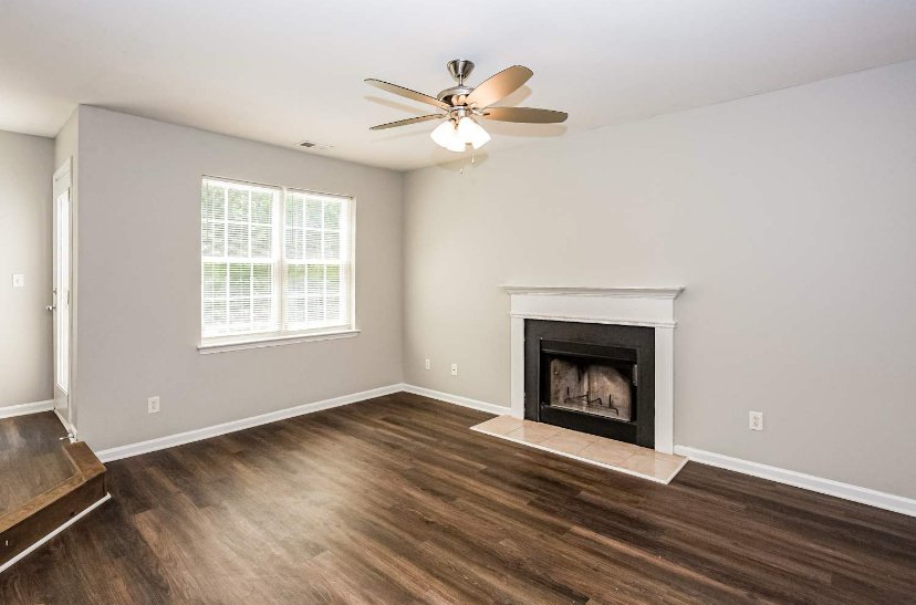 Houston House: 10527 Red Orchid Dr