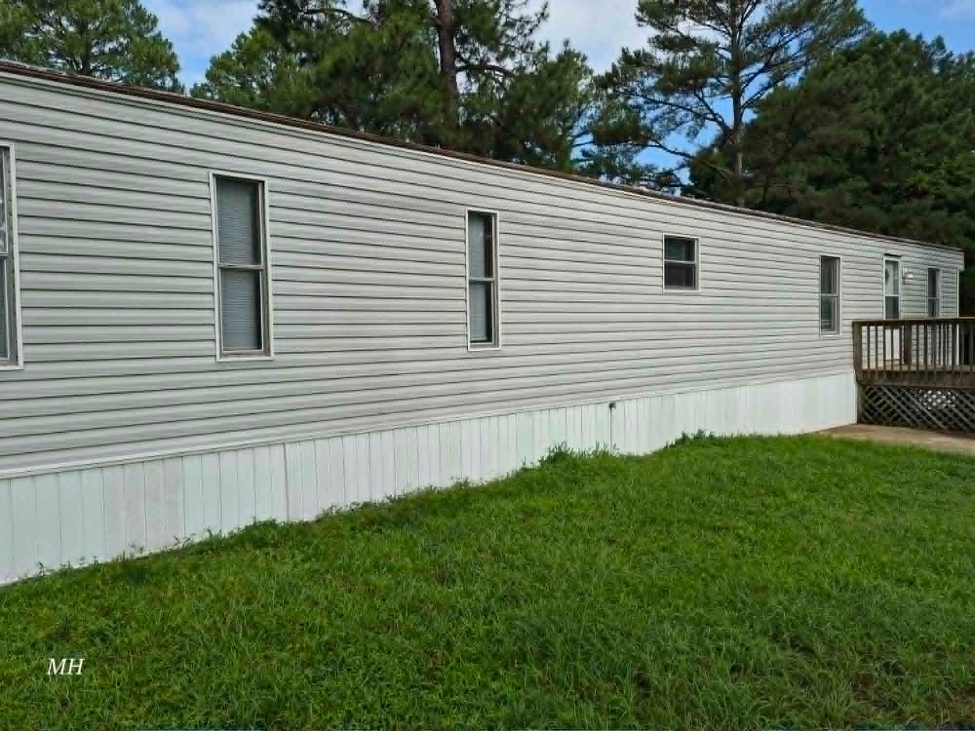 Knightdale House: 1308 Cross Stream Drive