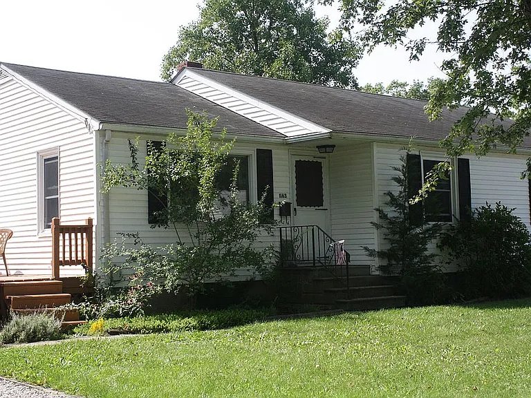 Grafton House: 1163 Hickory Street