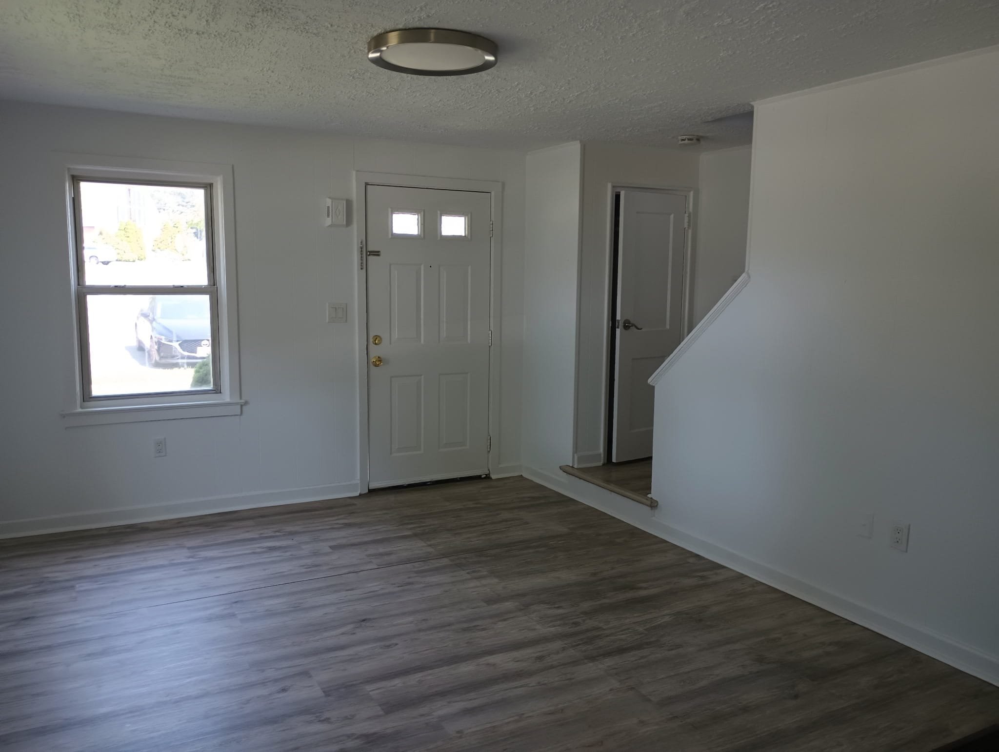 north brunswick Townhome: 680 willow ave