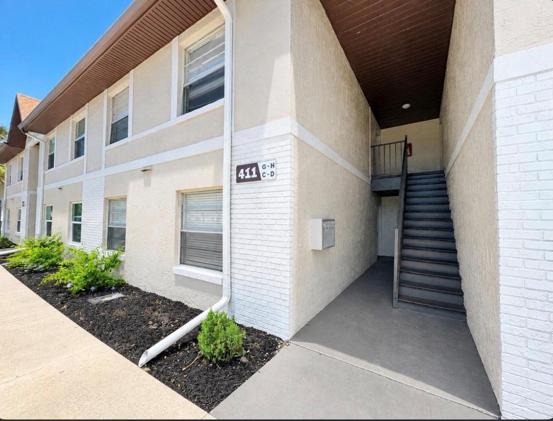 South Daytona Condo: 411 Banana Cay Drive