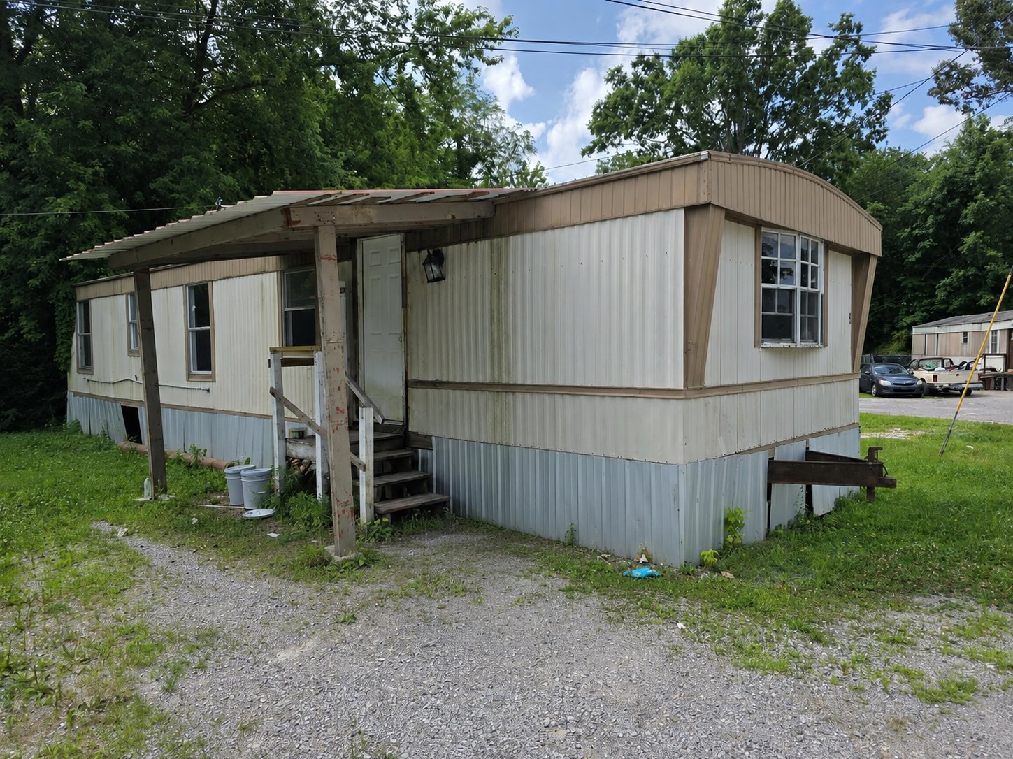 Smithville House: 920 S Mountain St #9