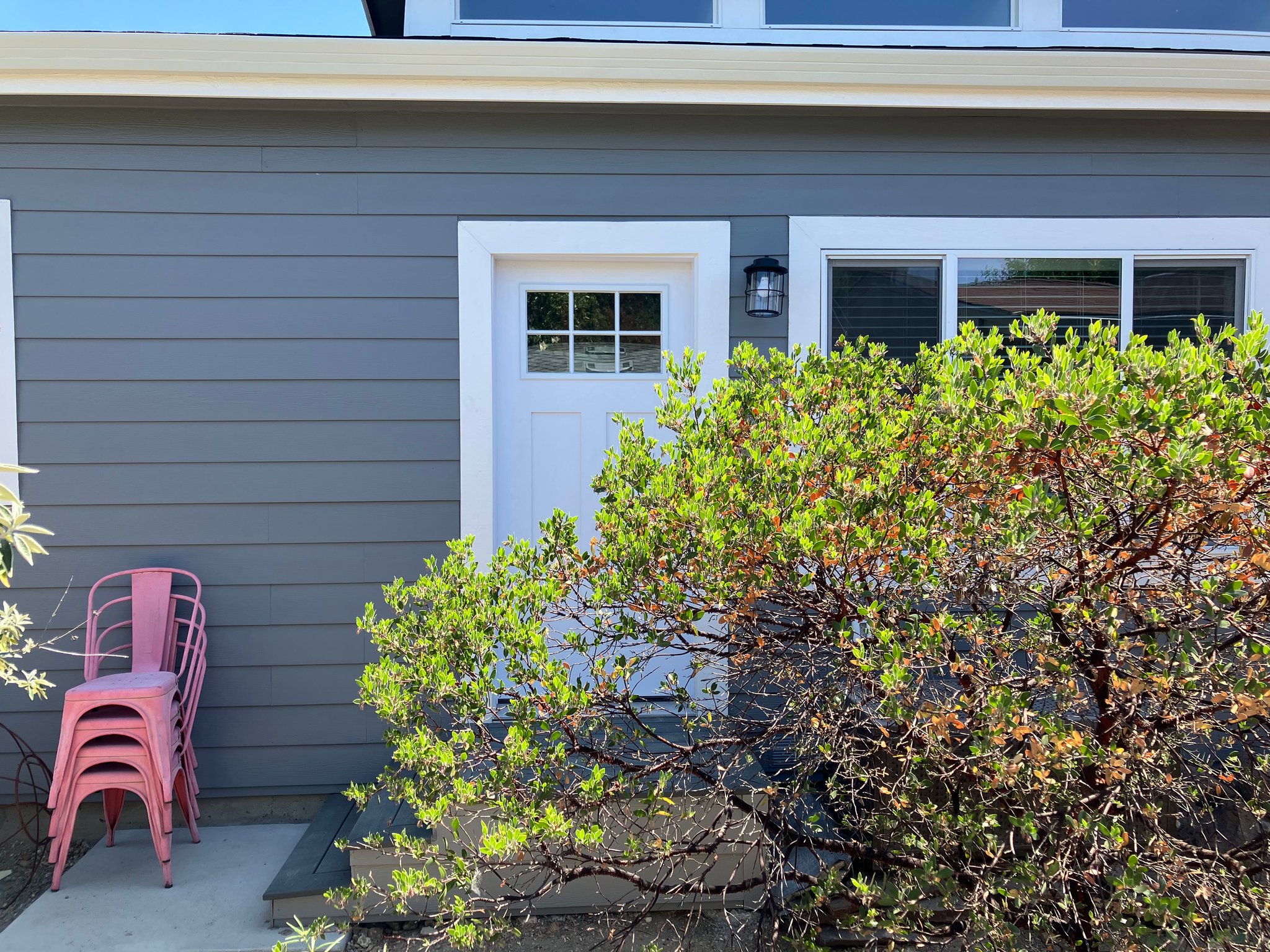 Napa House: 140 Fairview. Dr.