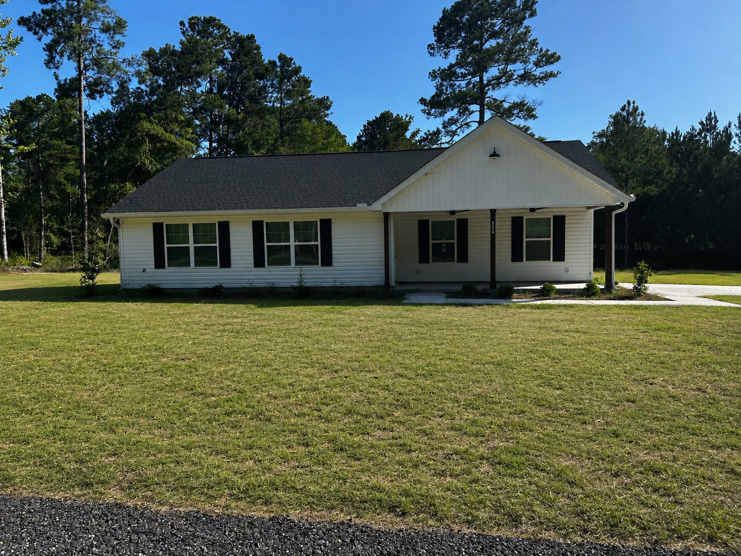 Camden House: 1481 Brewers Springs Rd