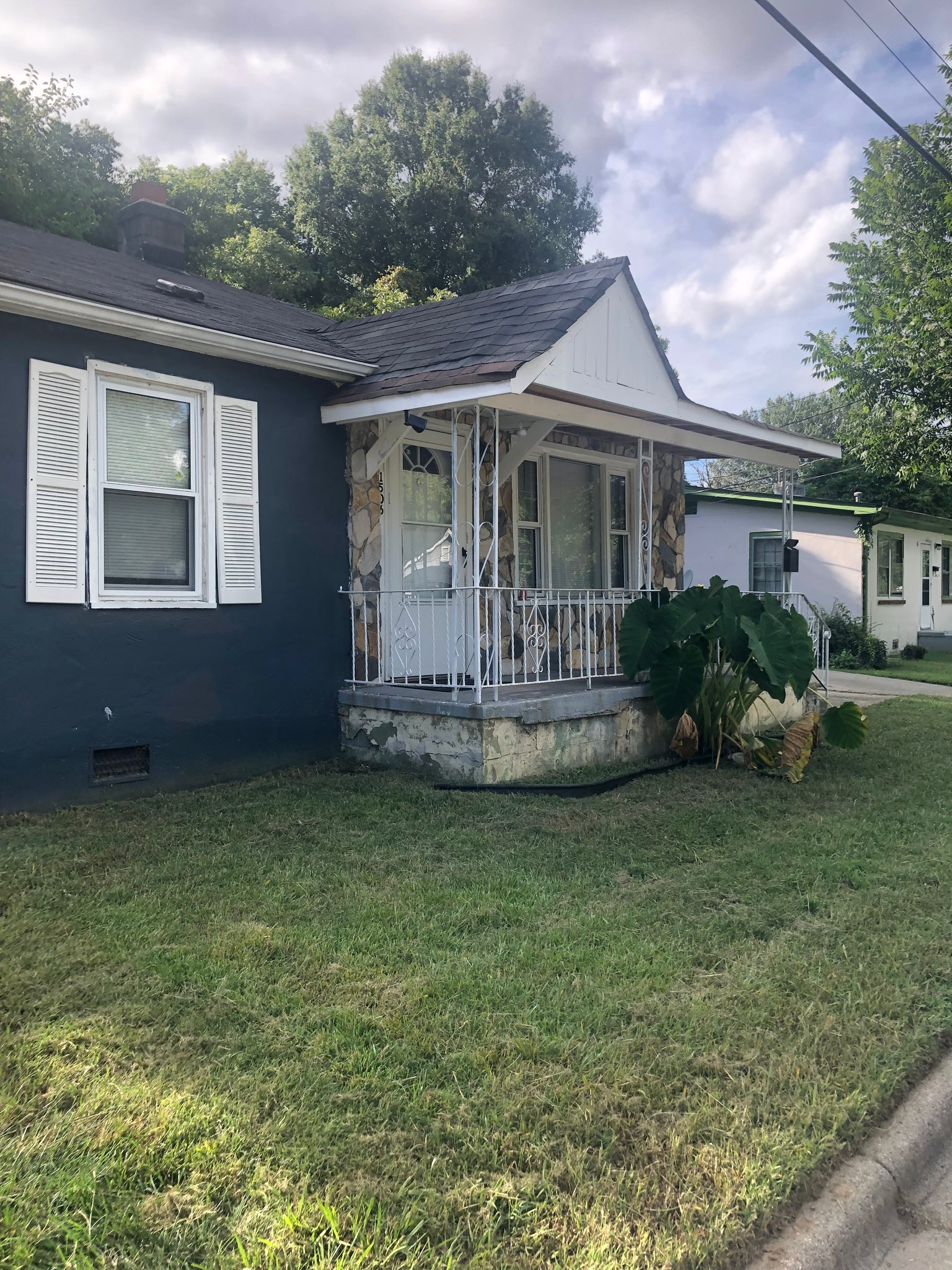 Greensboro House: 1506 Ivy Hts