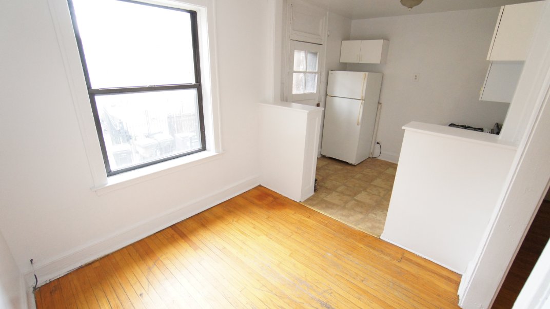 Chicago Condo: 2340 N Spaulding Avenue