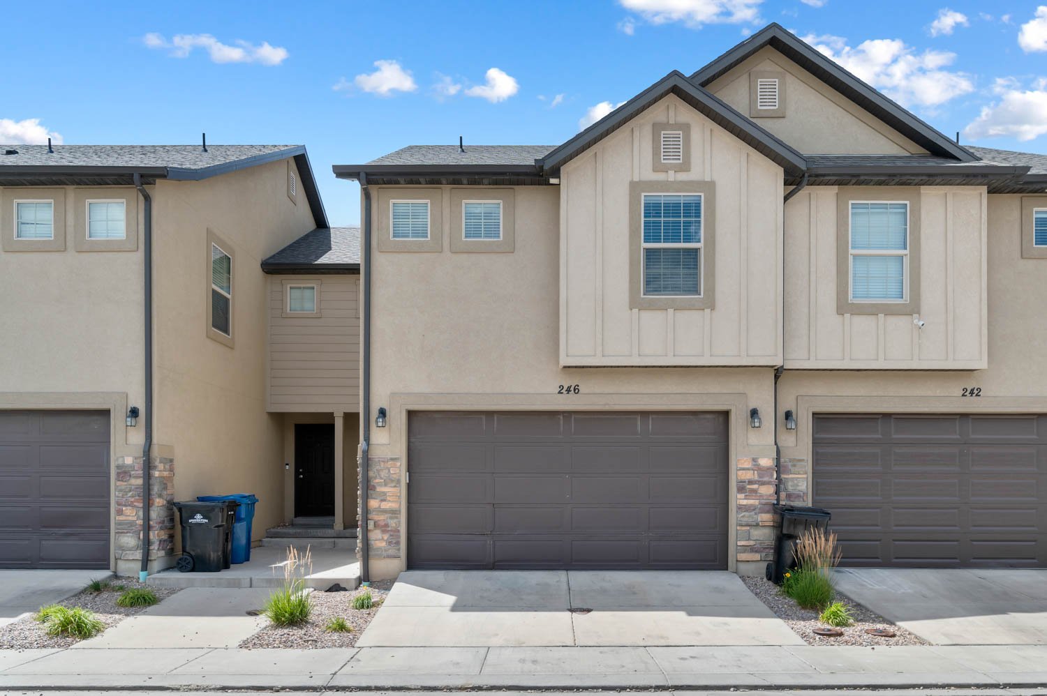 Spanish Fork Townhome: 246 S 1800 E