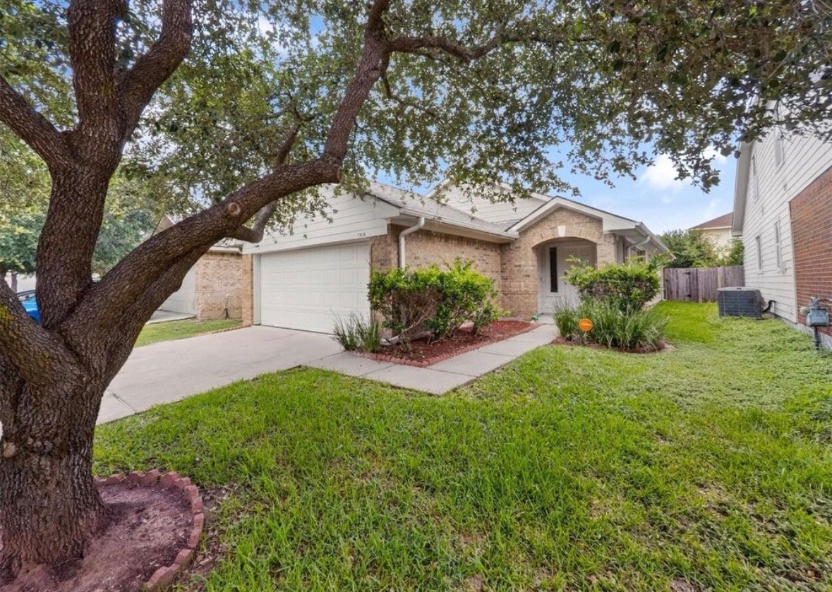 Cypress House: 7618 Legacy Pines Dr
