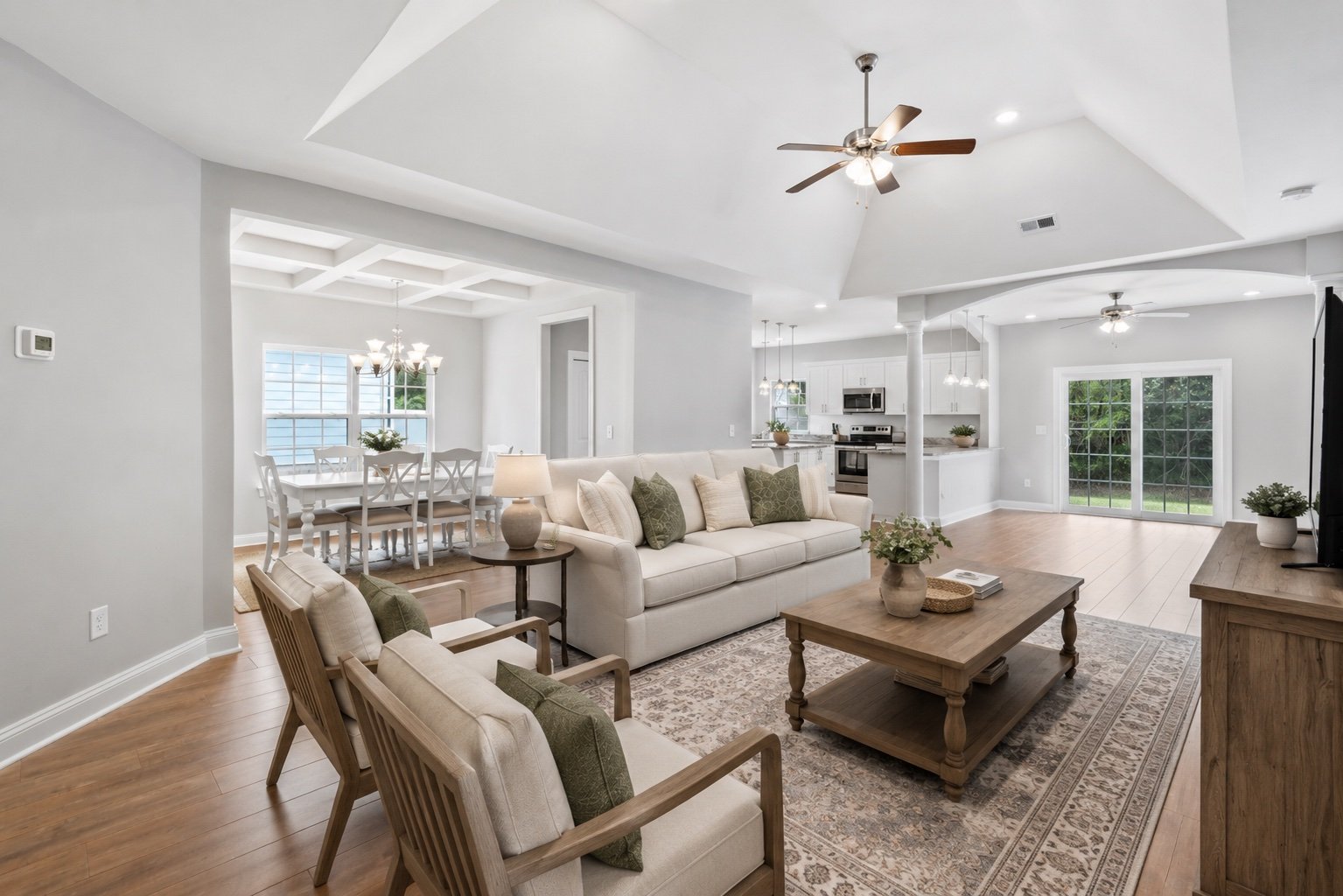 Myrtle Beach House: 629 11th Ave S