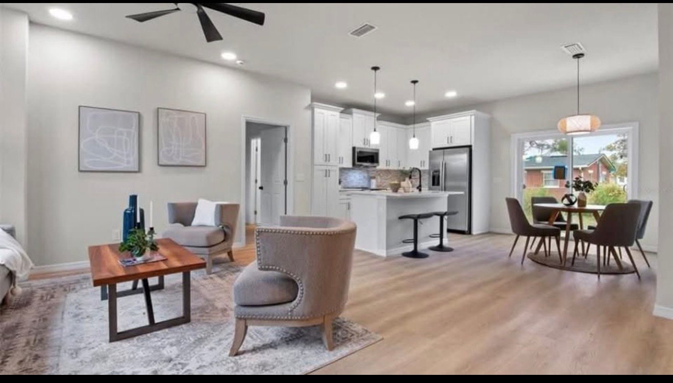 Saint Cloud House: 1630 Haddock St