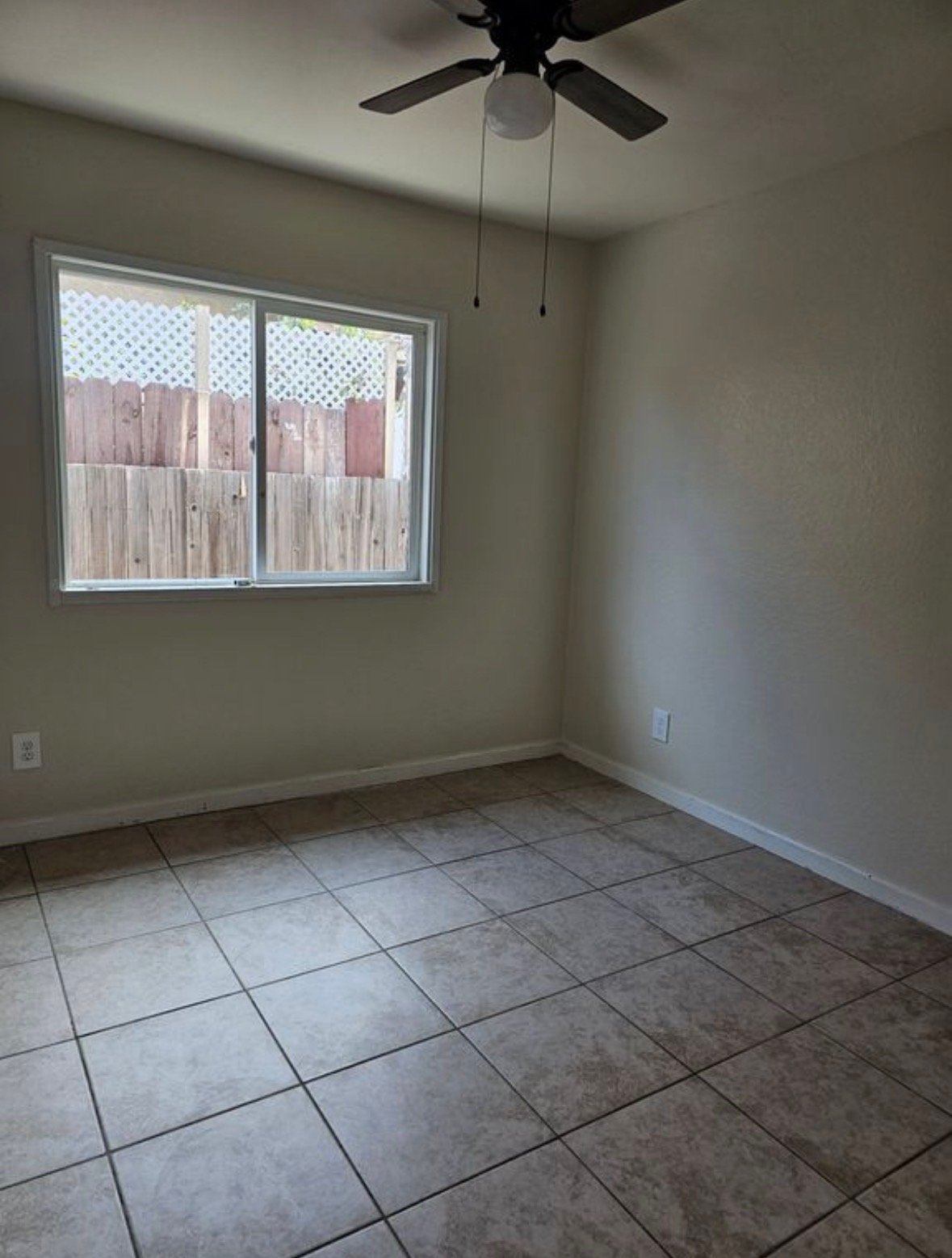 San Diego Townhome: 10565 Parkdale Ave