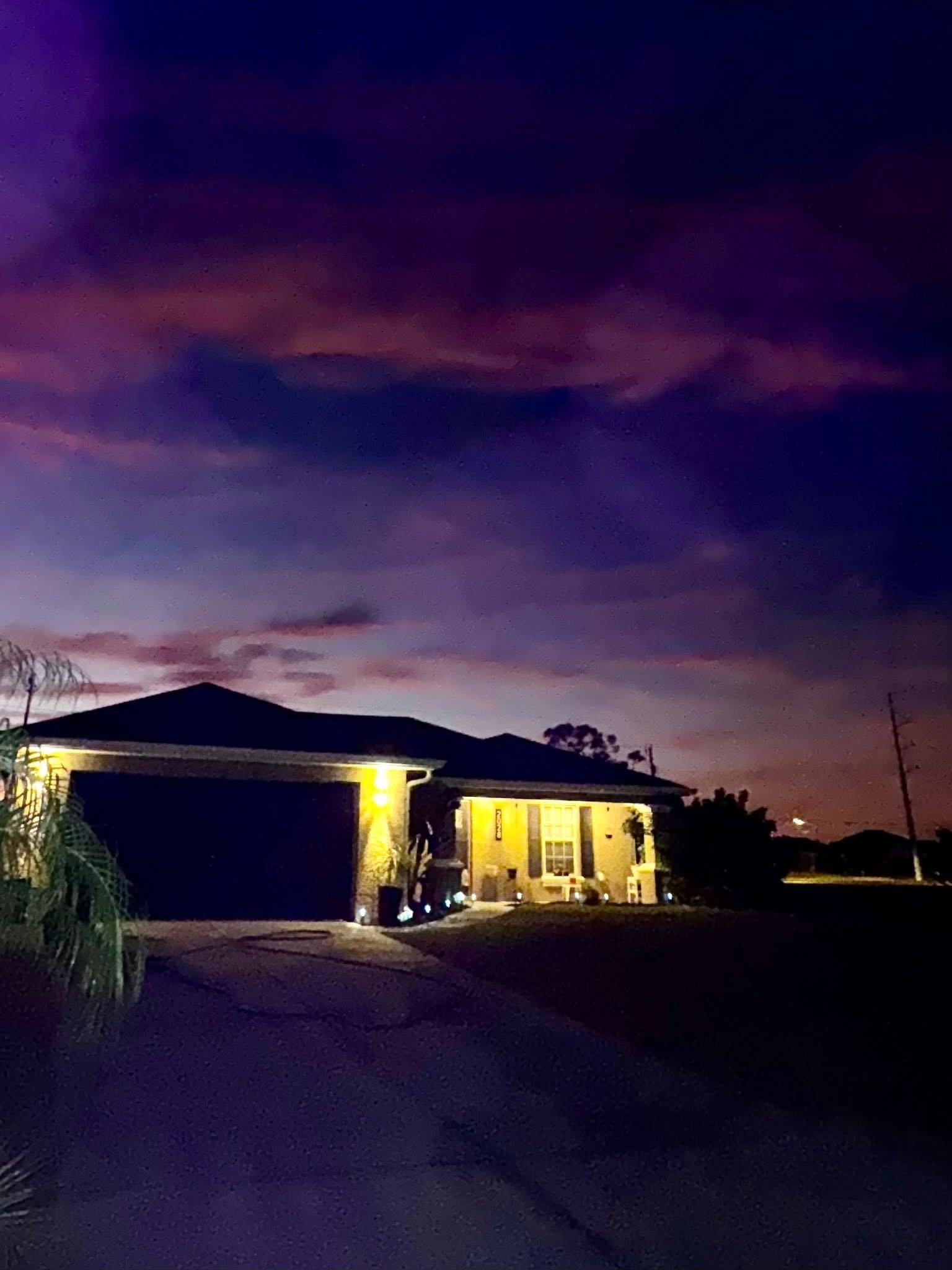 Cape Coral Single Room: 2028 NE Juanita Place