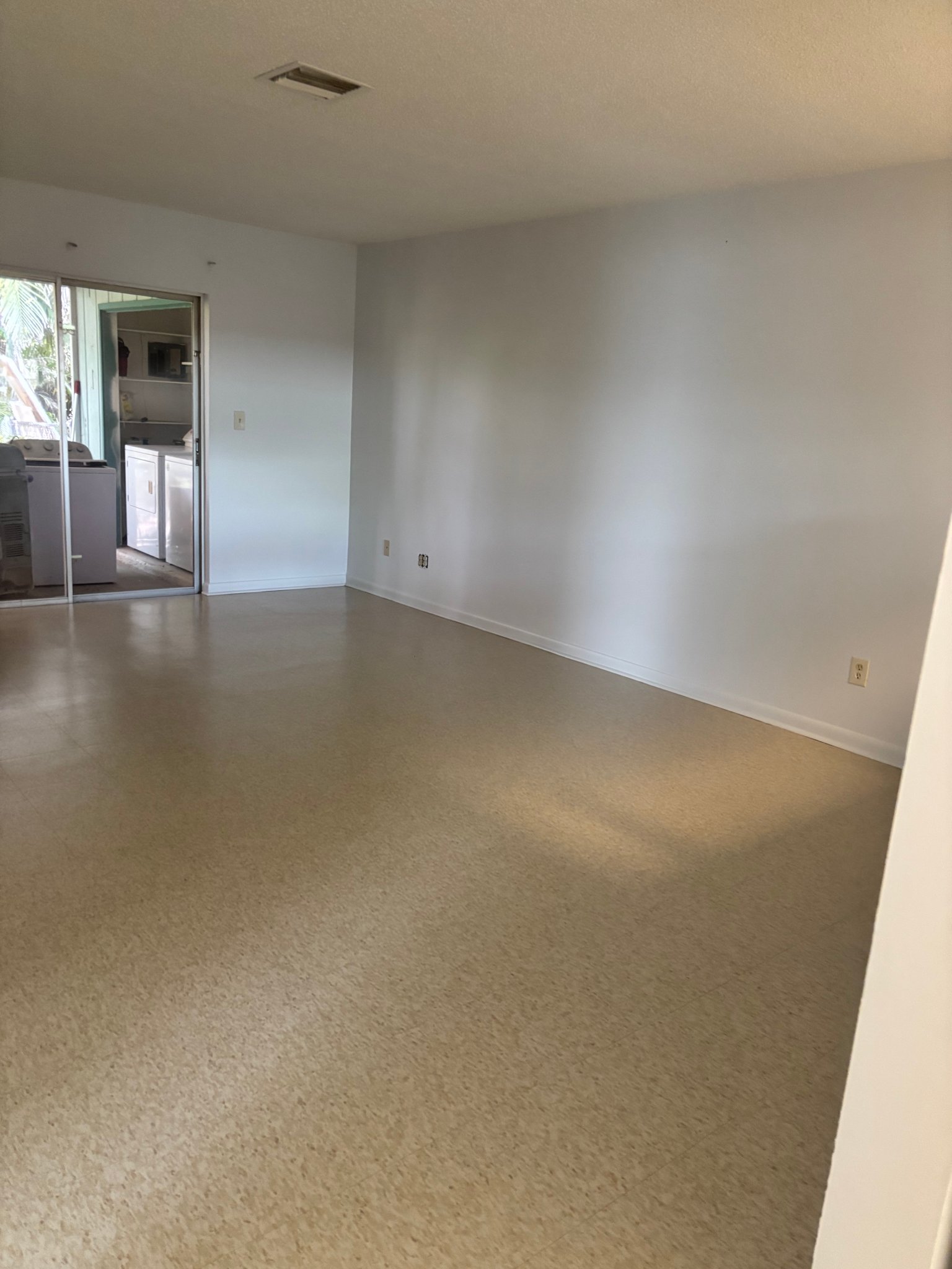 Hobe Sound Apartment: 8398 SE Pine Circle