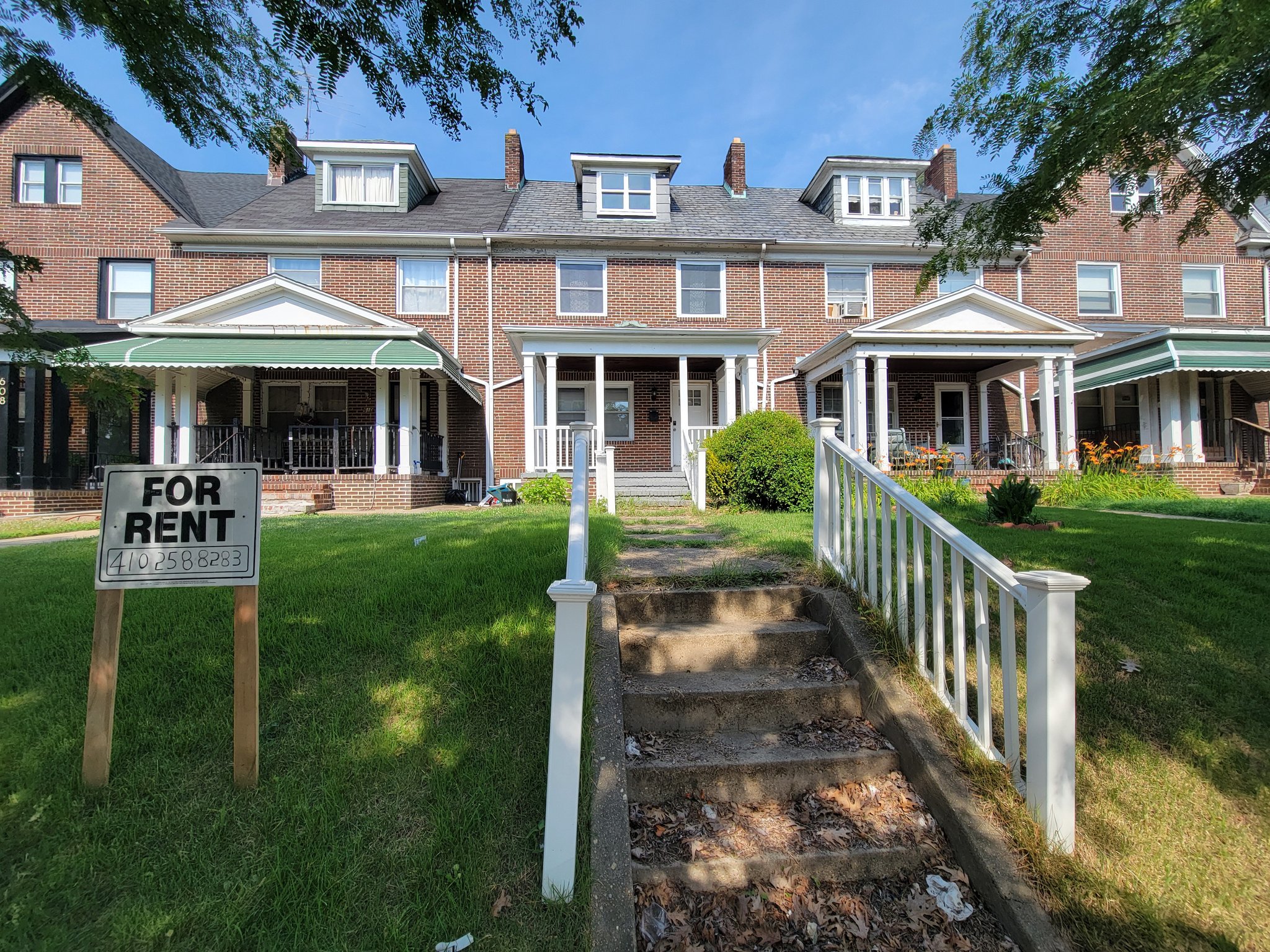 Baltimore Townhome: 612 Wildwood Parkway