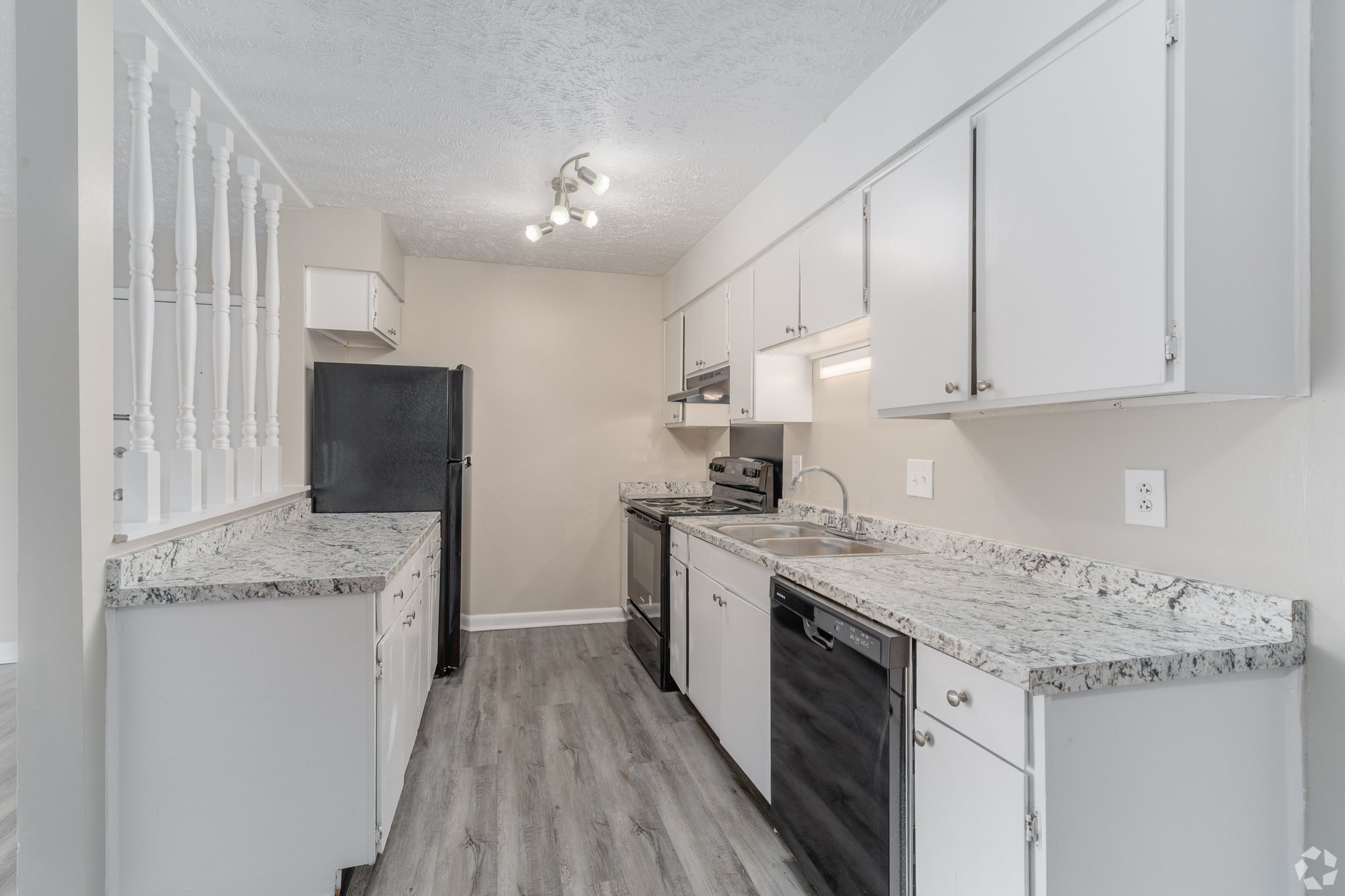 nashville Apartment: 4601 packard dr.