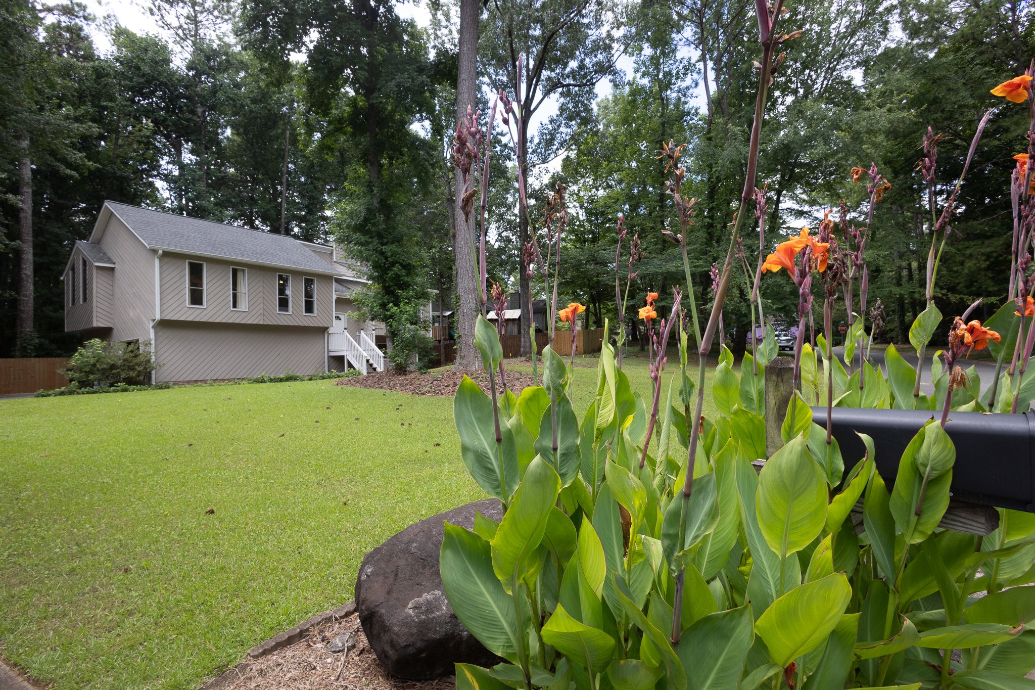 Kennesaw House: 744 Starmist Ct NE