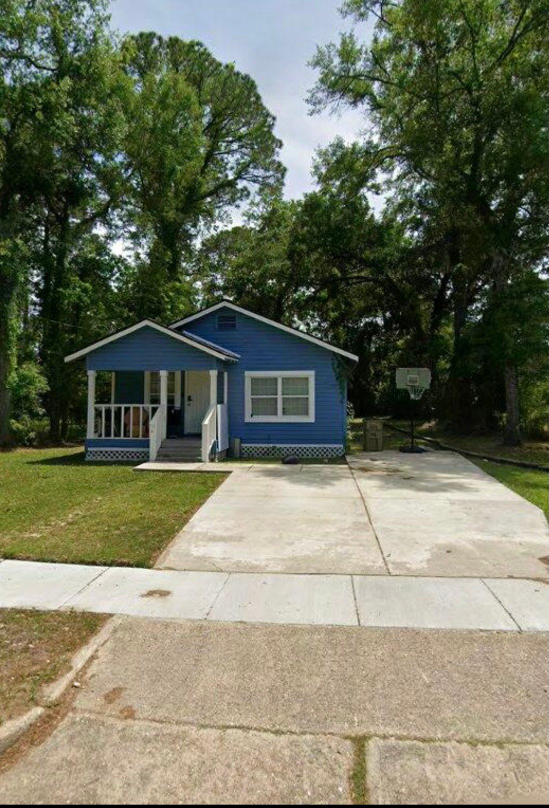 Mobile House: 2307 Roosevelt St