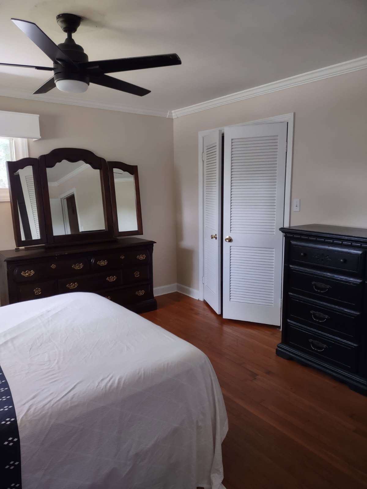 Pfafftown House: 4850 ELLEN AVE