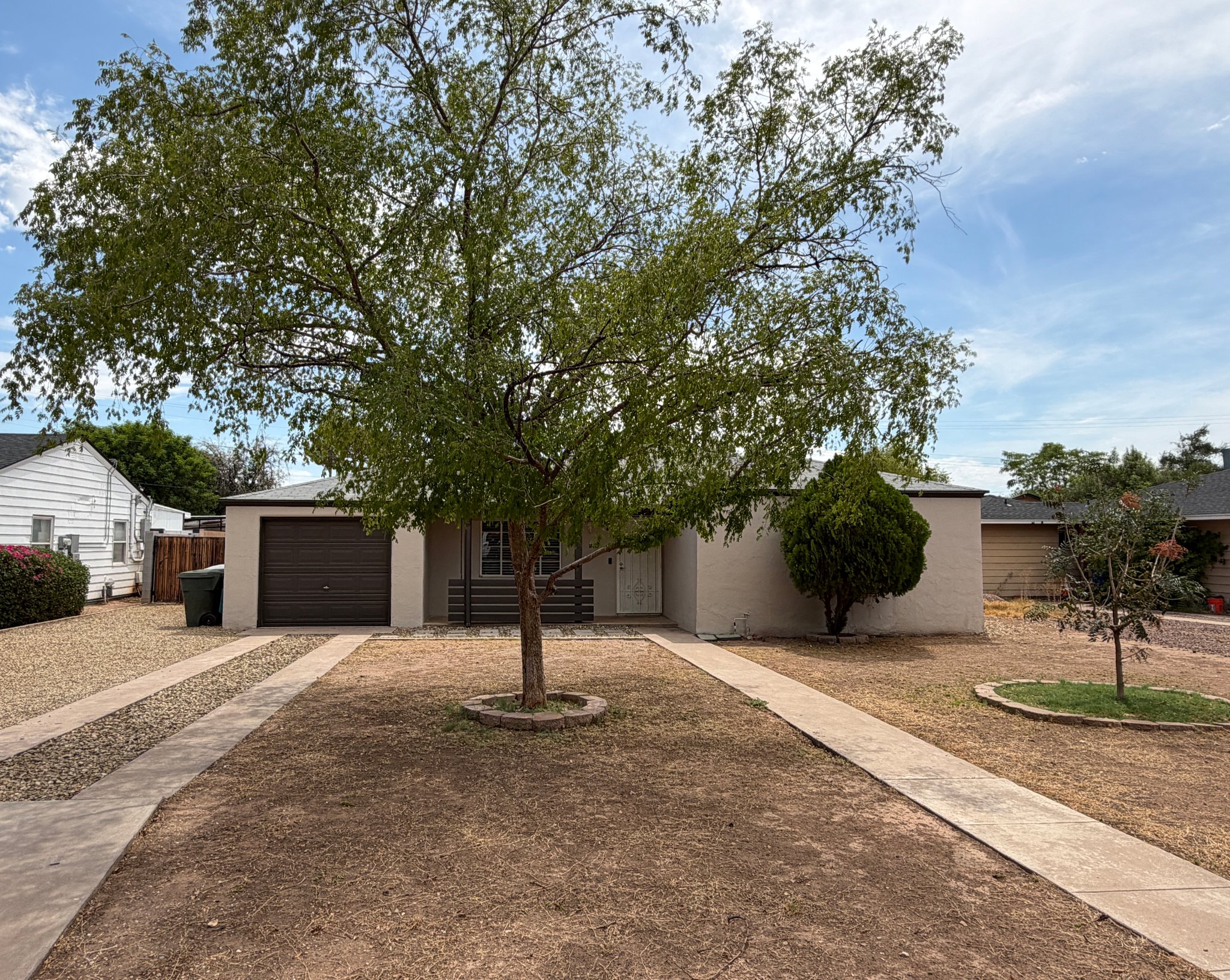 phoenix House: 4327 N 17th Ave