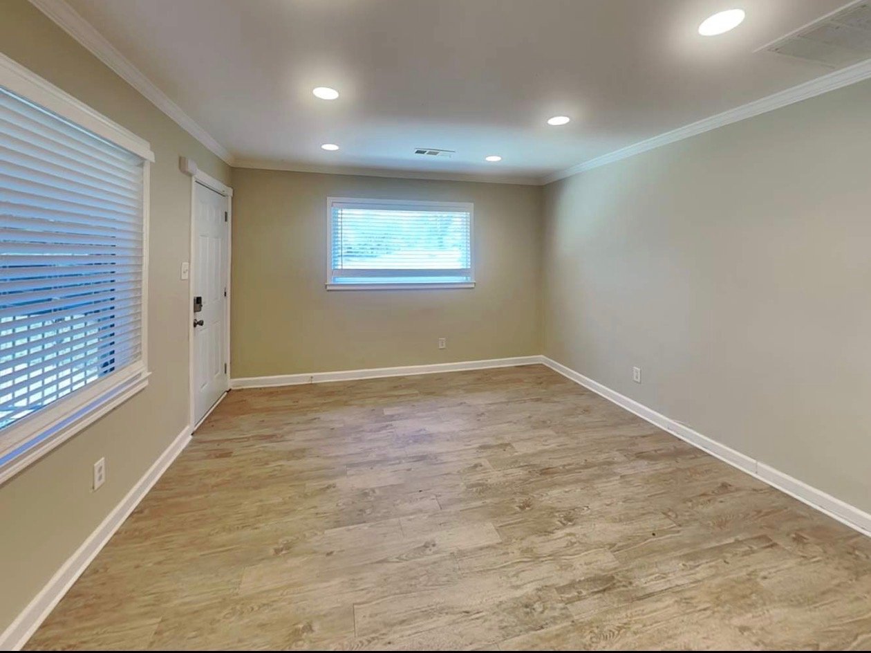 Seattle House: 5405 25th Ave SW