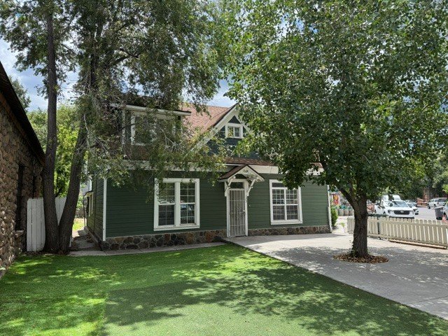 Flagstaff House: 123 W Phoenix Ave