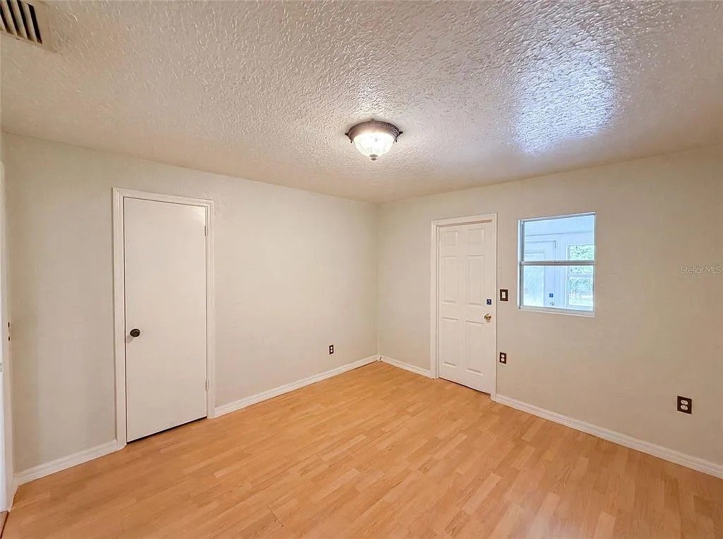 Saint Cloud House: 718 Alabama Ave