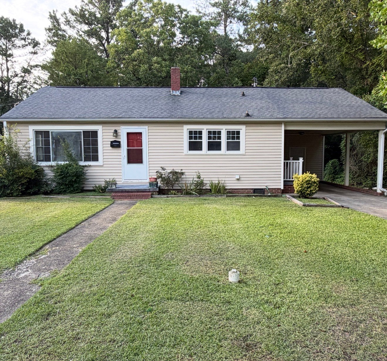 Benson House: 403 E Branch Street