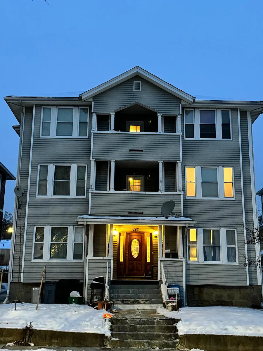 Worcester Condo: 143 Providence St.