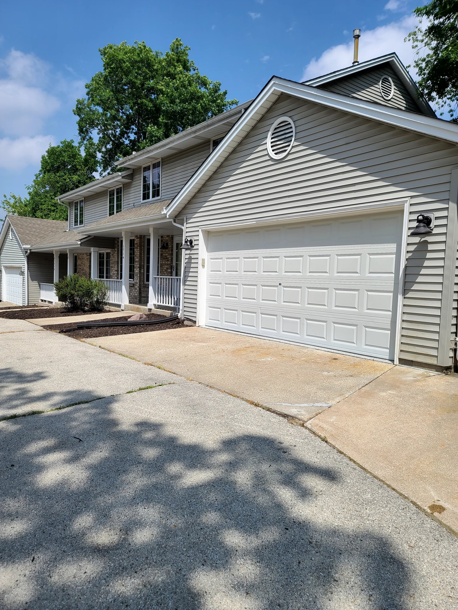 Waukesha Townhome: 1714 Elder St