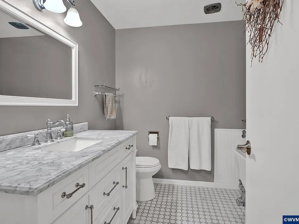 Corvallis Single Room: 3230 NW Norwood Dr