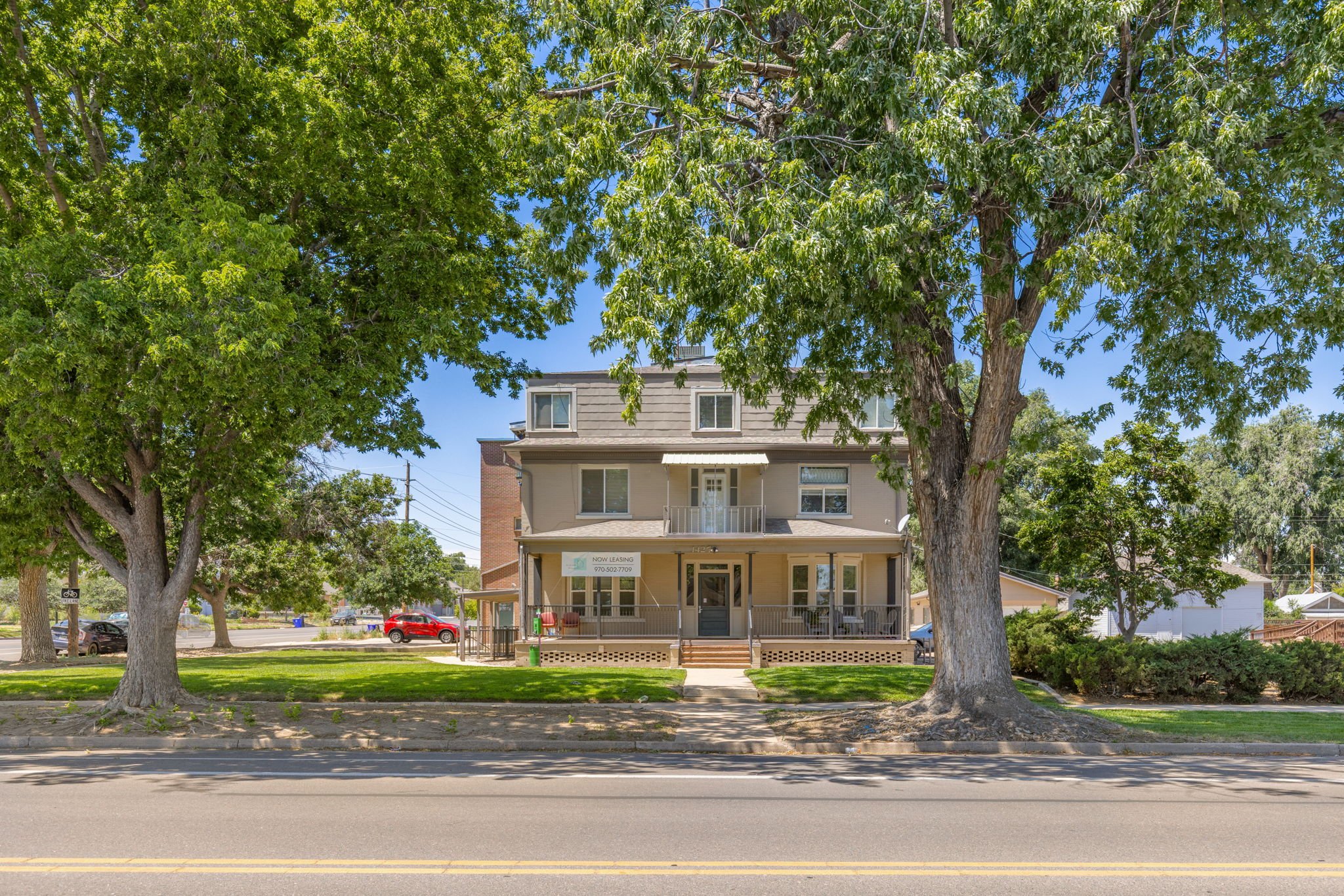 Greeley Apartment: 1427 9th Ave