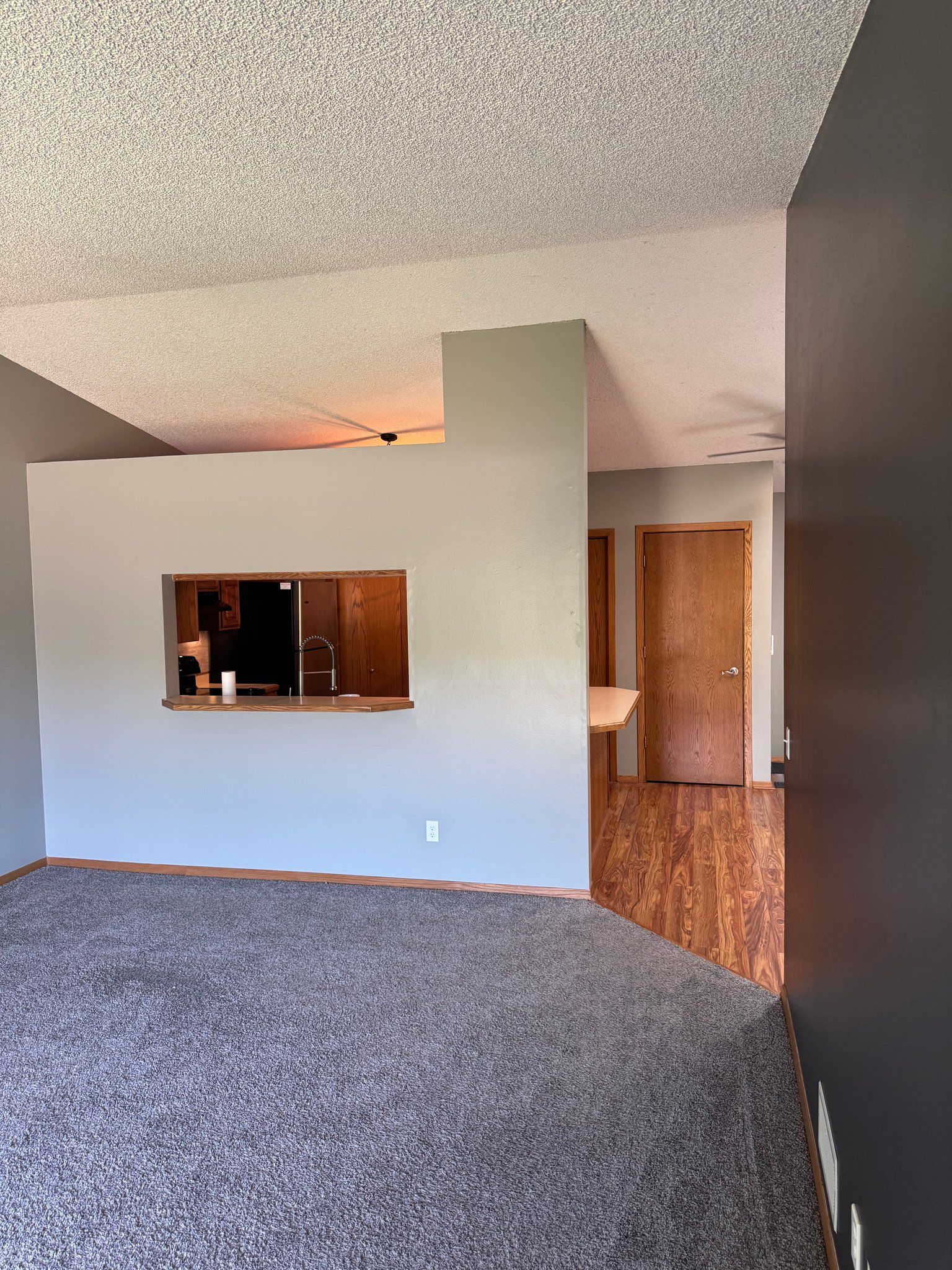 Champlin Townhome: 11139 Edgewood Cir N