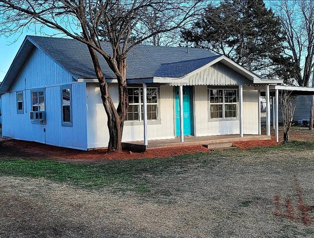 Wichita Falls House: 1023 Wellington Ln