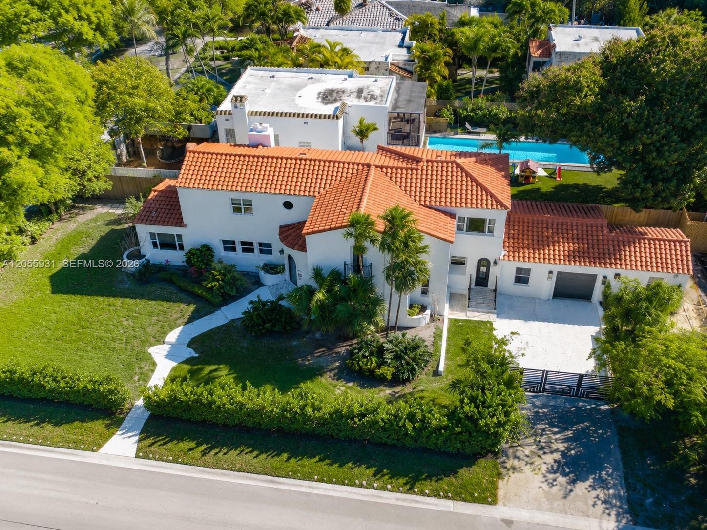 MIAMI BEACH House: 3190 Sheridan Ave