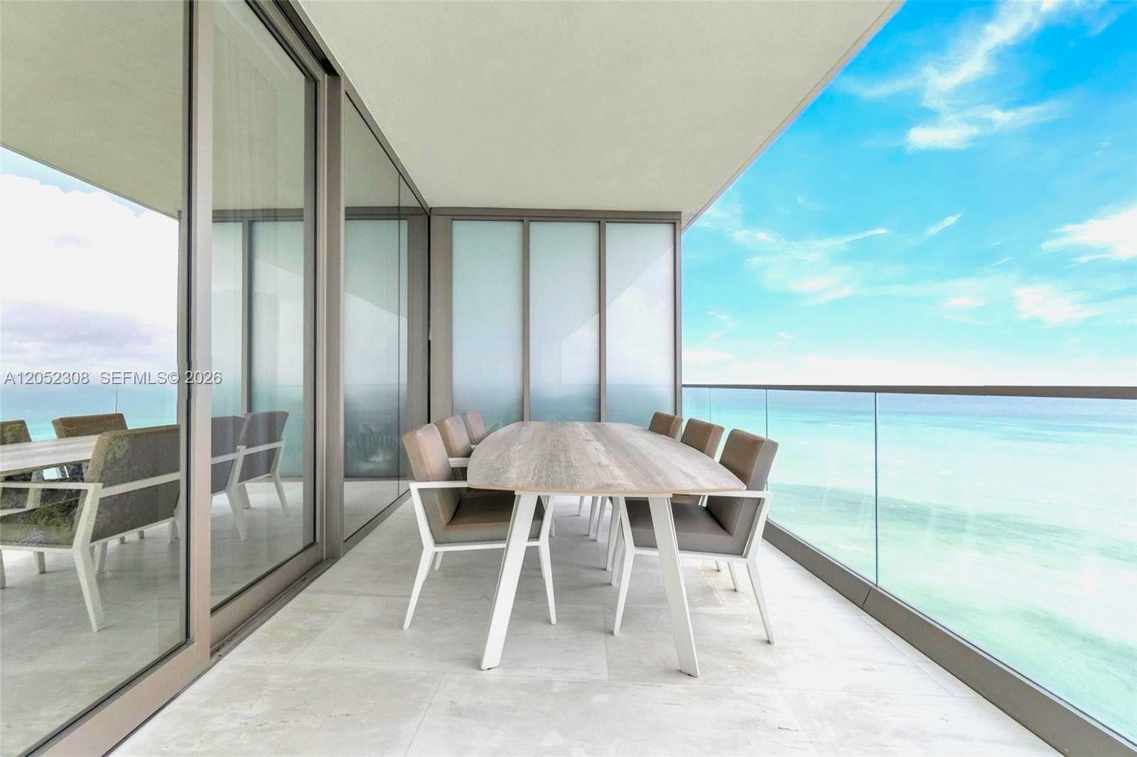 SUNNY ISLES BEACH Condo: 18975 Collins Ave