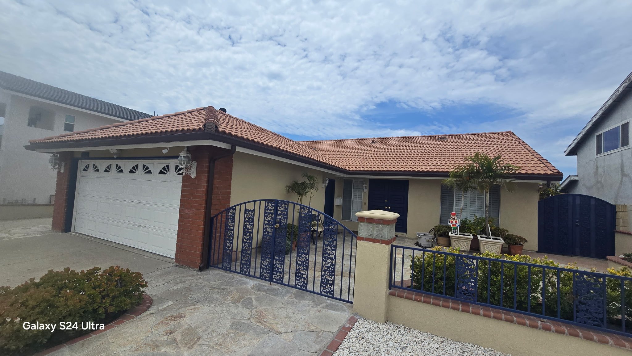 Fountain Valley House: 16219 Mt. Lowe Circle