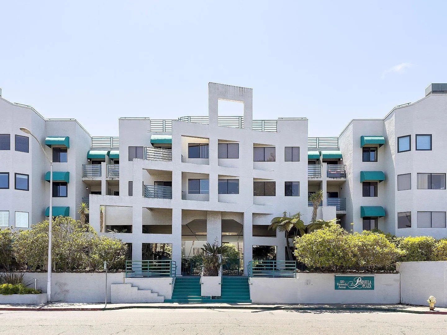 San Mateo Condo: 320 Peninsula Ave APT 120