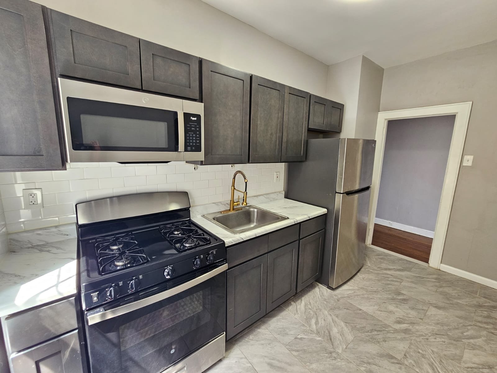 Irvington Single Room: 2 Chapman Place